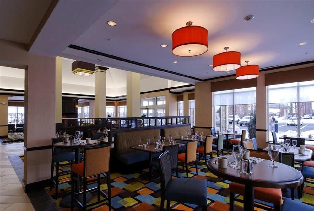 Hilton Garden Inn Cincinnati/Mason Restoran gambar